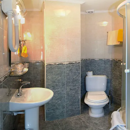 Diana Hotel Villa Hotel