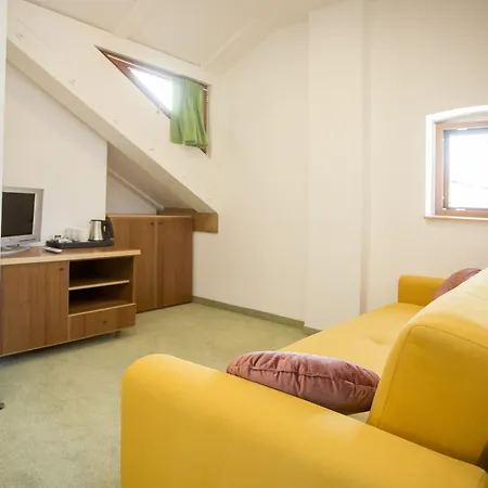 Hotel Diana 3*