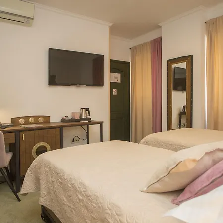 Hotel Diana